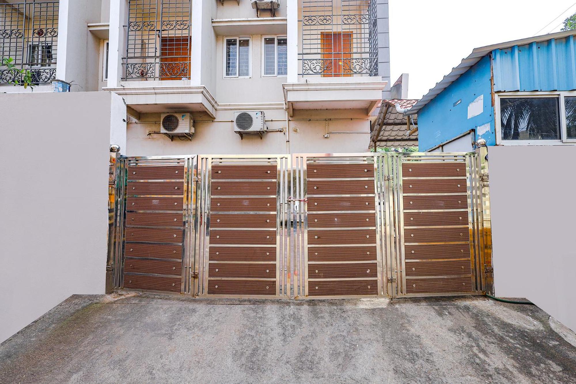 Fabexpress Fen Breeze Hotel Siruseri Exterior foto